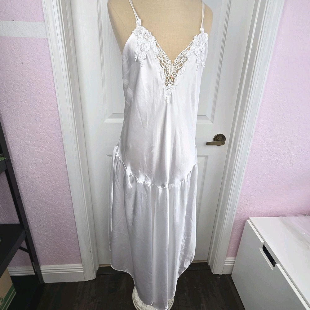 California Dynasty Vtg Satin Nightgown Size L Silky Gown White Bridal Lingerie